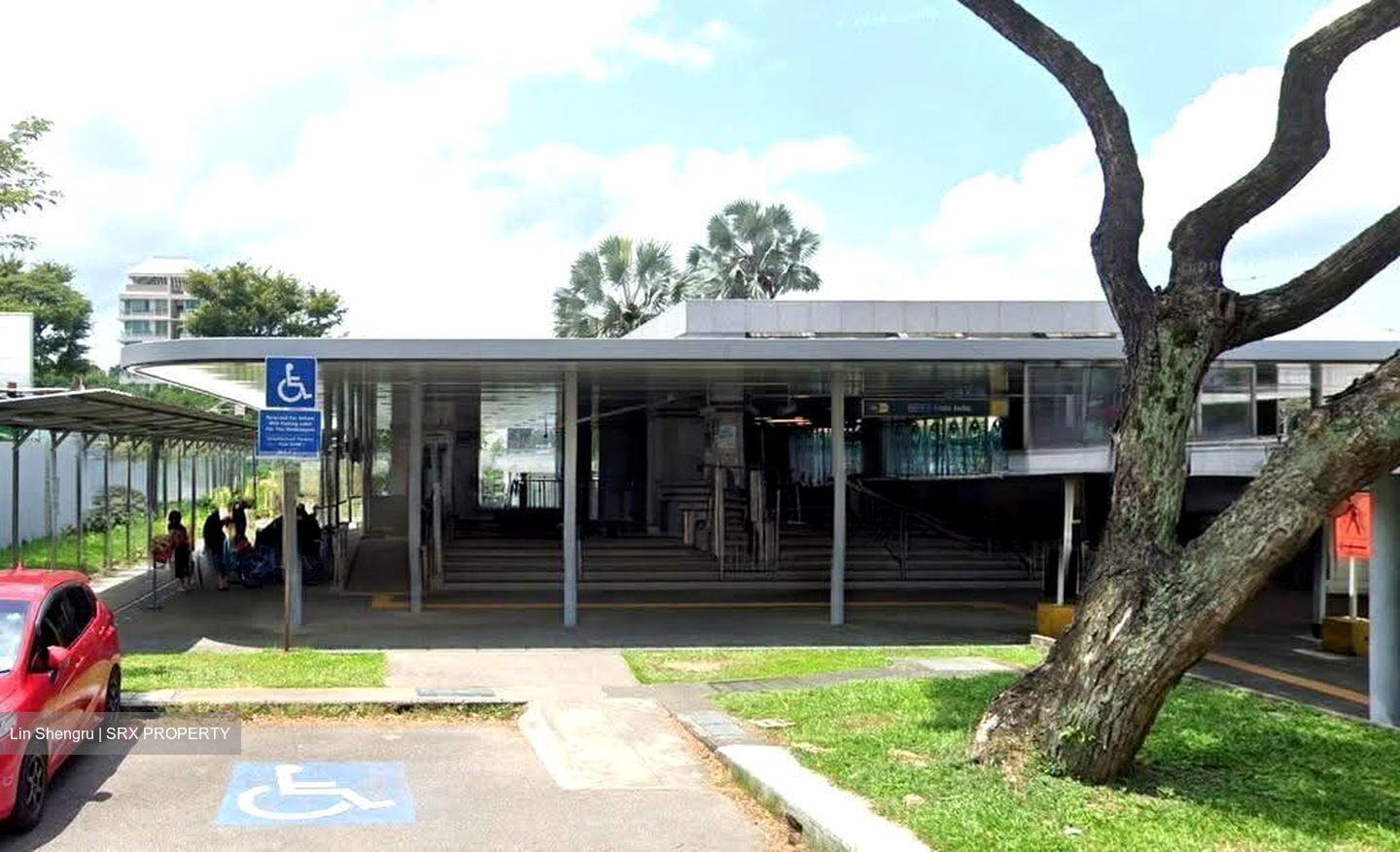 Mackenzie Road (D9), Retail #611019861